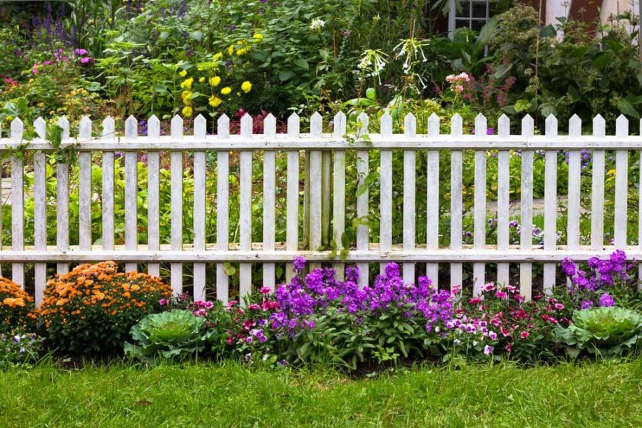 6 Reasons Why Wood Fence Installation May Be Right for Your Home