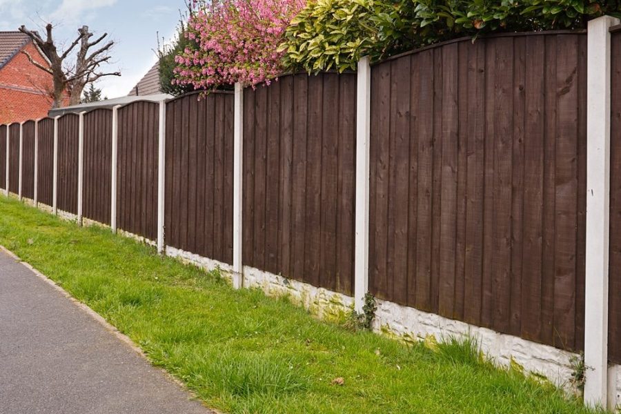 Making a Statement With Your Perimeter: A Wood Fence Type for Every Home
