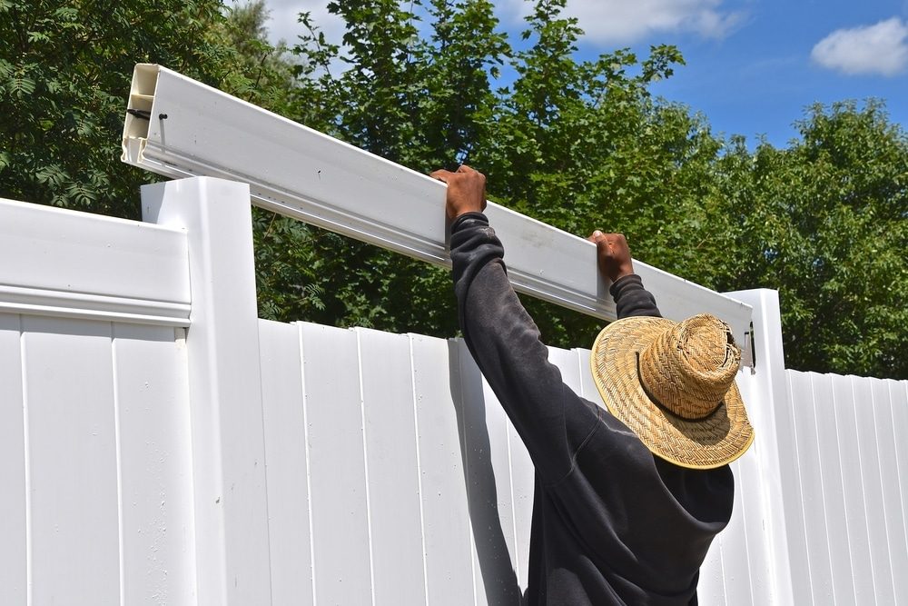 What Owners Like About Vinyl Fences