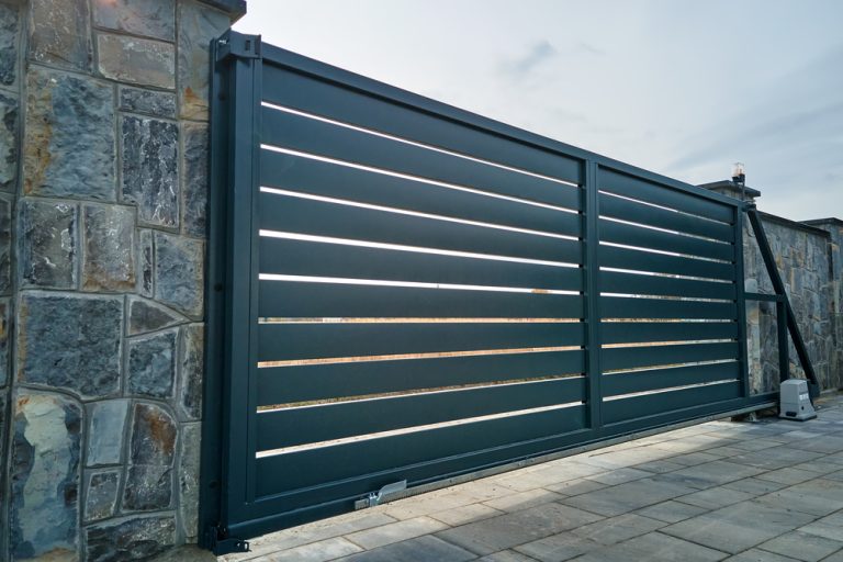 How Does Automatic Gates Work?