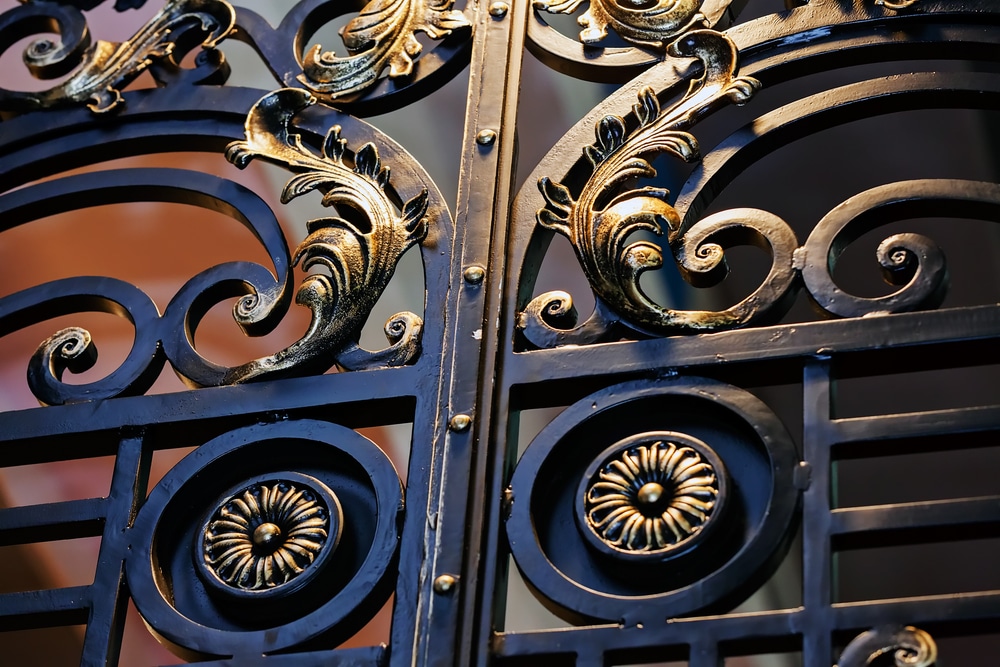 Keeping a Wrought Iron Fence Looking Sharp