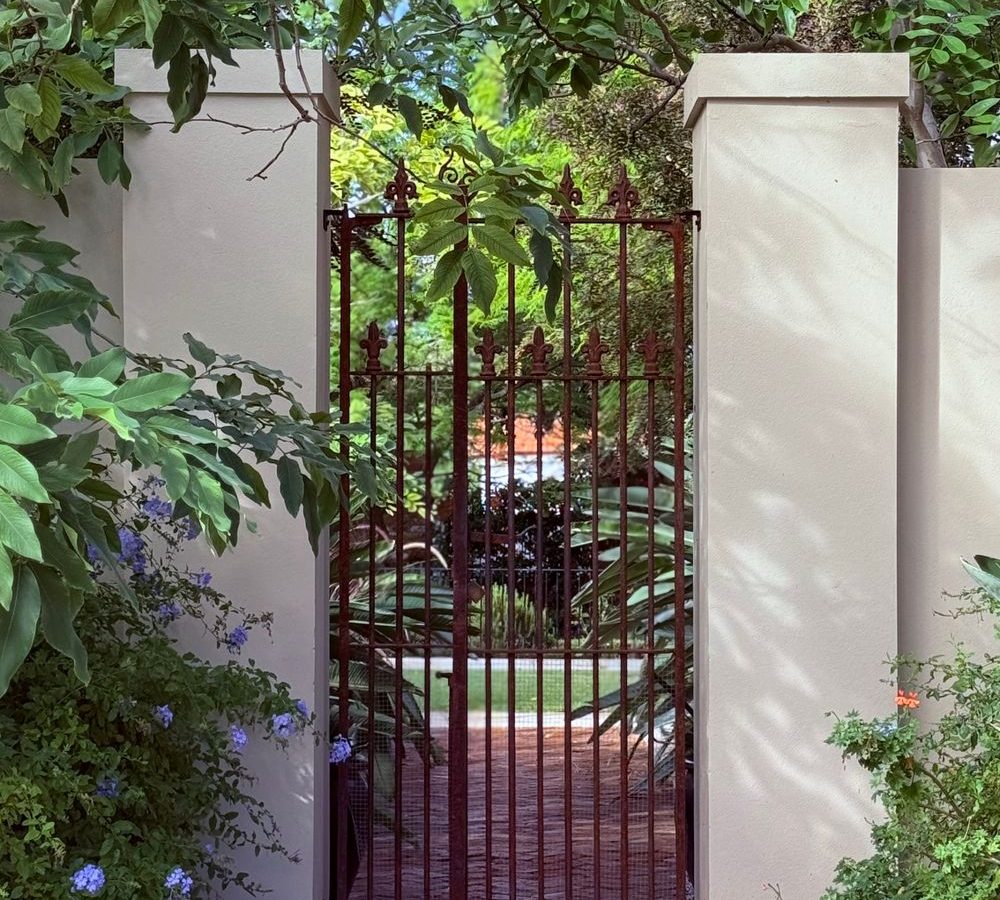 The Right Gate Completes the Property