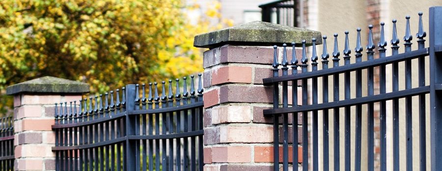 Advantages of Metal Fencing for Your Home