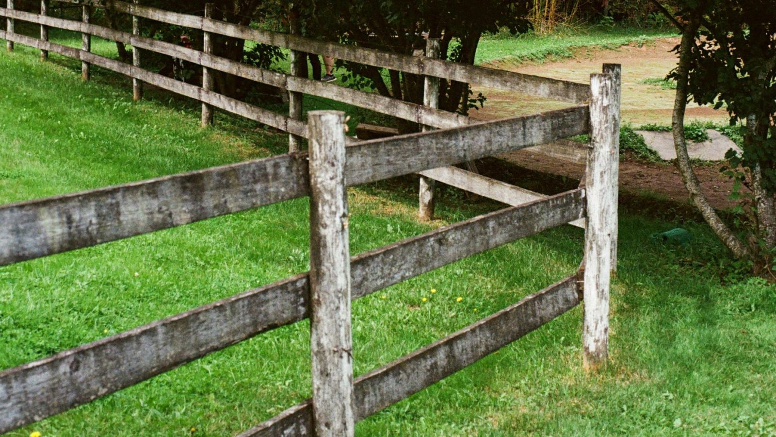 How Long Wood Fences Last