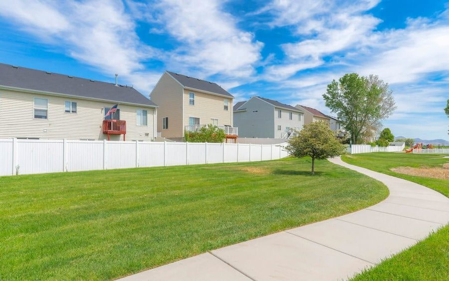 Vinyl Fence Styles for Every Homeowner: Classic, Contemporary, and Everything in Between